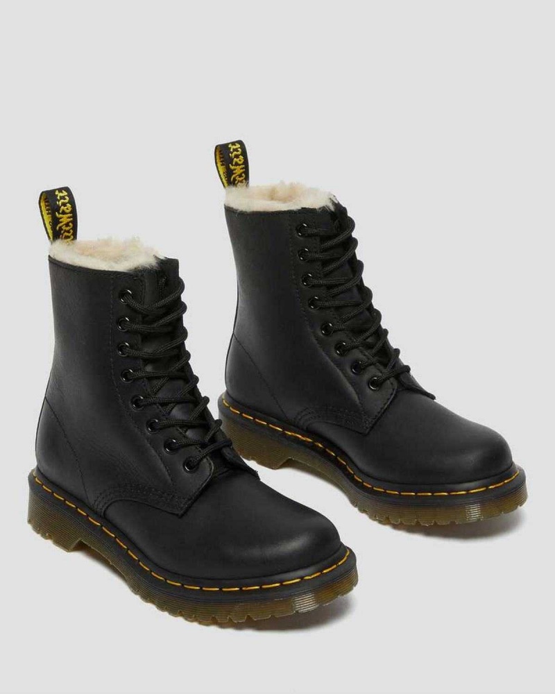 Black DR Martens 1460 Faux Fur Lined Lace Up Boots | 2304NMYXH