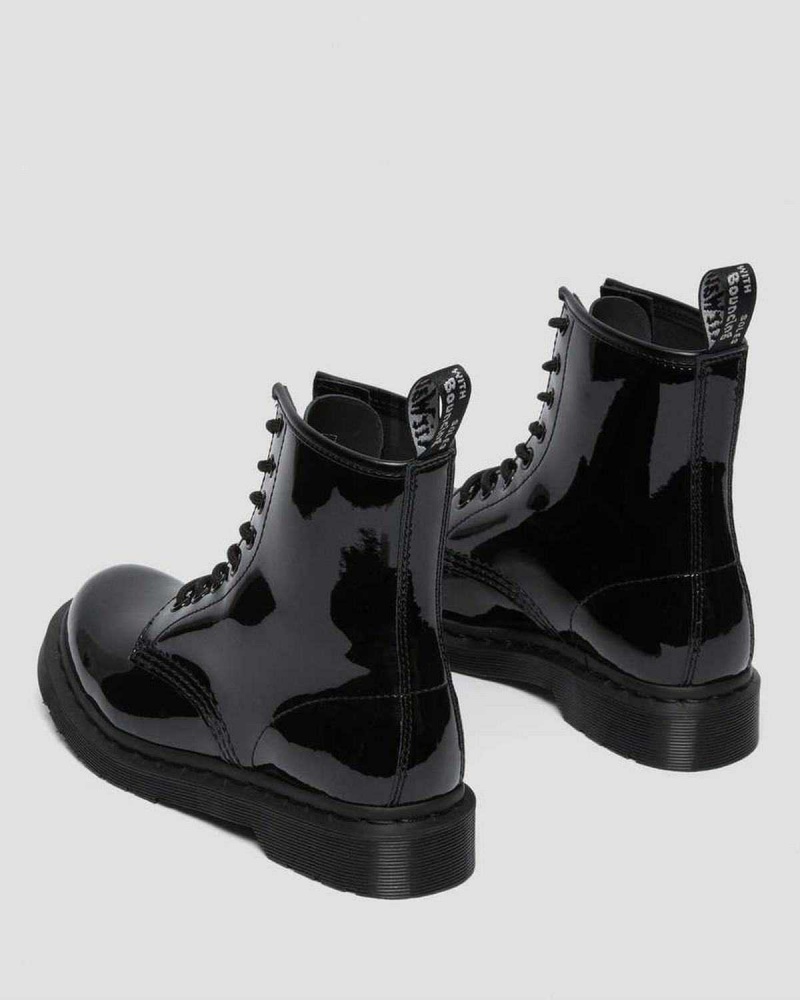 Black DR Martens 1460 Mono Patent Leather Lace Up Boots | 0936FVTML