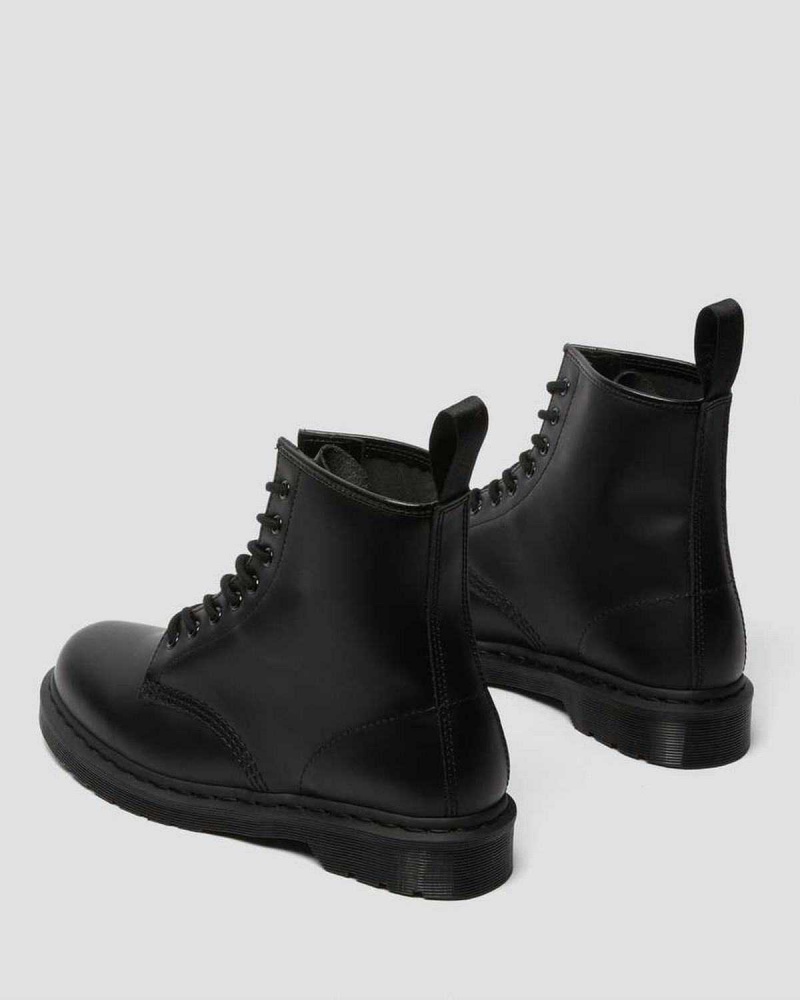 Black DR Martens 1460 Mono Smooth Leather Lace Up Boots | 5746SUNCR