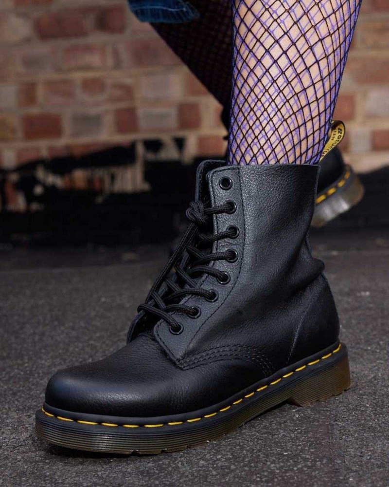 Black DR Martens 1460 Pascal Virginia Leather Boots | 2435ESMPT