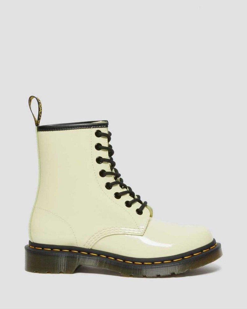 Black DR Martens 1460 Patent Leather Lace Up Boots | 8304FXSTU