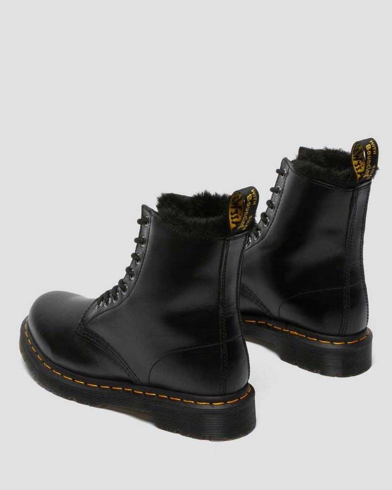 Black DR Martens 1460 Serena Faux Fur Lined Lace Up Boots | 7214OIMHV