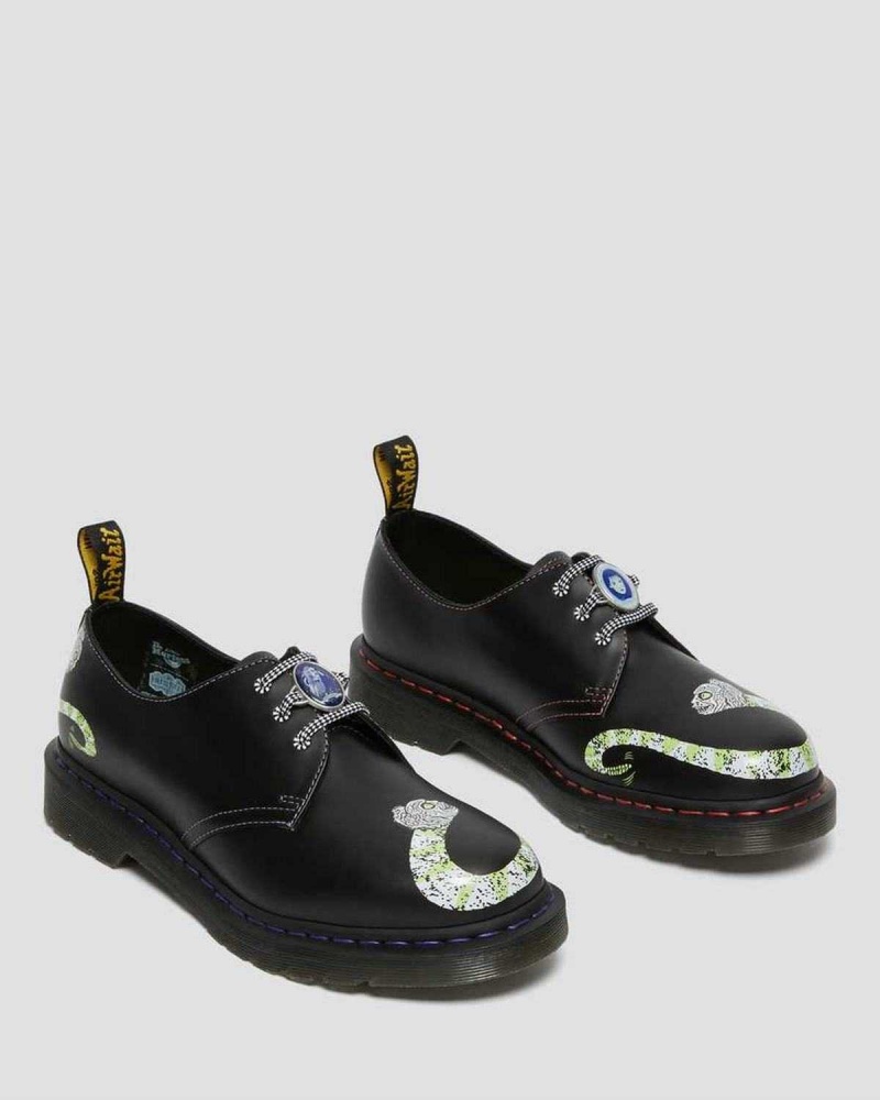 Black DR Martens 1461 WB Beetlejuice Smooth Leather Oxford Shoes | 8972XEHIV