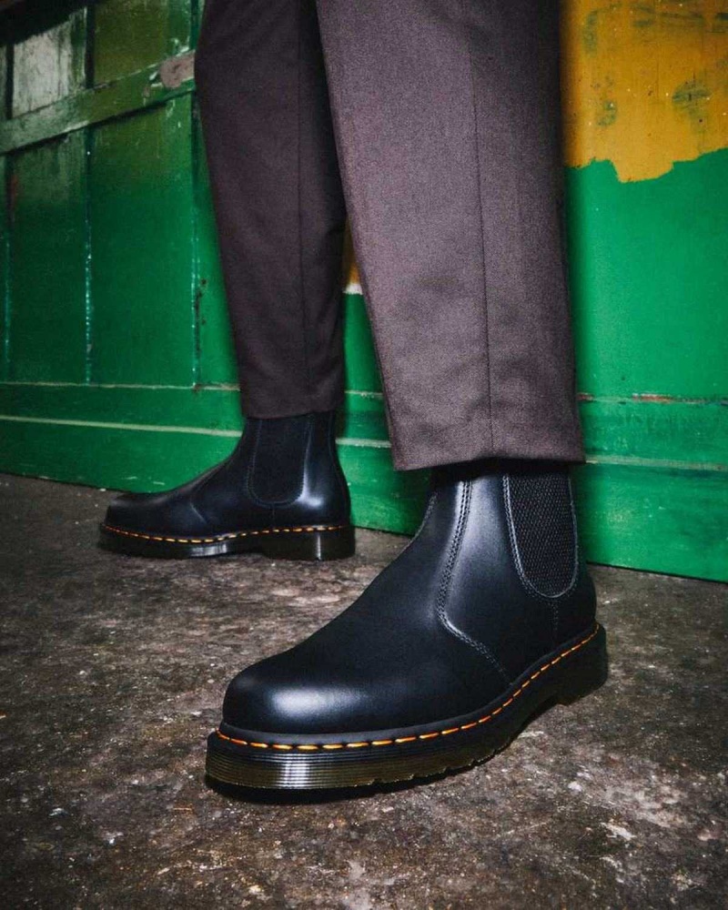 Black DR Martens 2976 Nappa Leather Chelsea Boots | 2196XYJGE