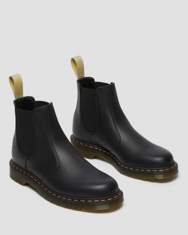 Black DR Martens Vegan 2976 Felix Chelsea Boots | 2463UMRGP