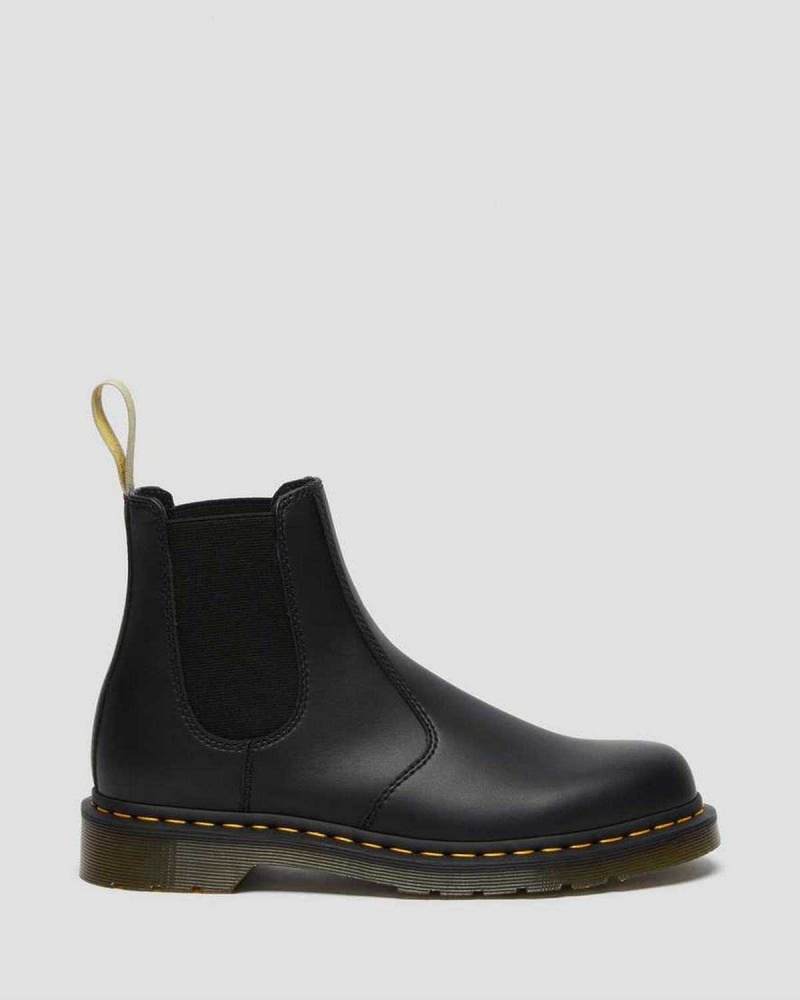 Black DR Martens Vegan 2976 Felix Chelsea Boots | 2463UMRGP