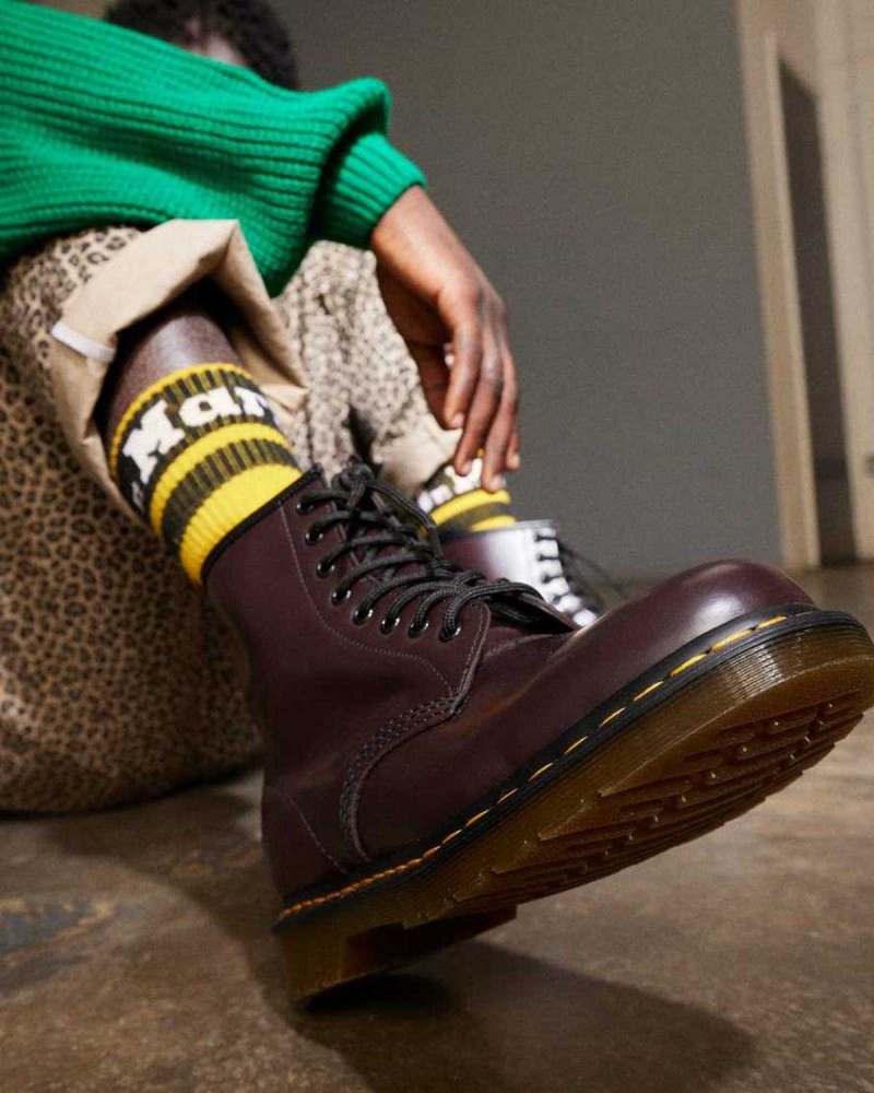 Burgundy DR Martens 1460 Smooth Leather Lace Up Boots | 2654TPFOR