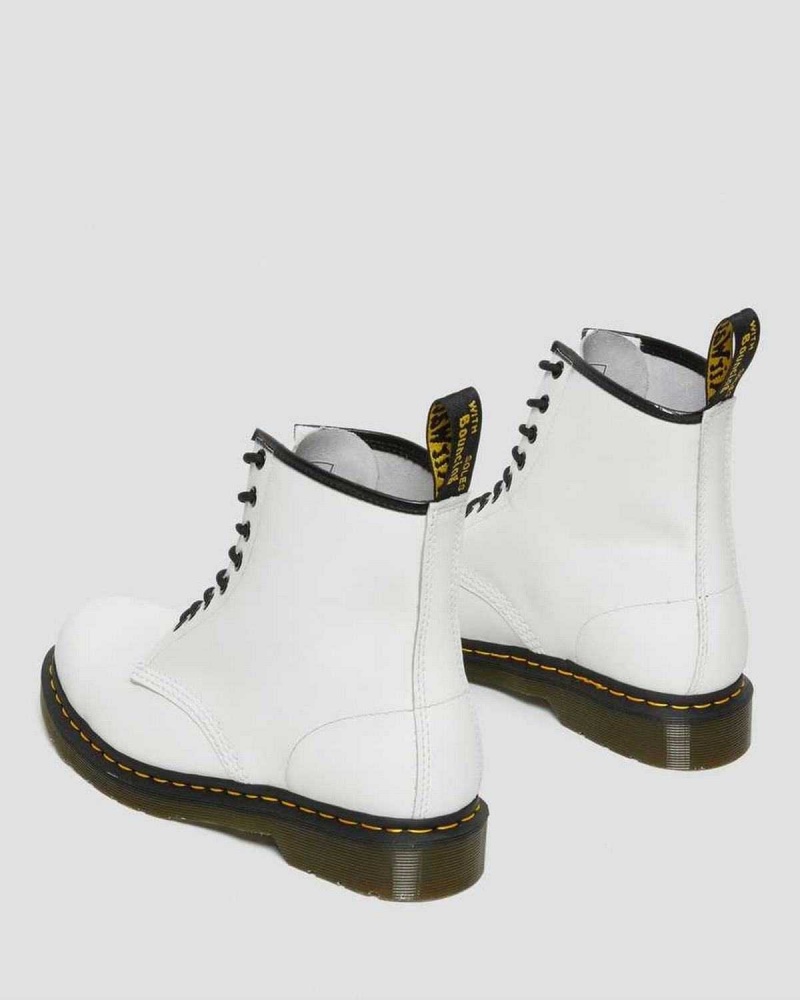 Grey DR Martens 1460 Smooth Leather Lace Up Boots | 2758ROIGT