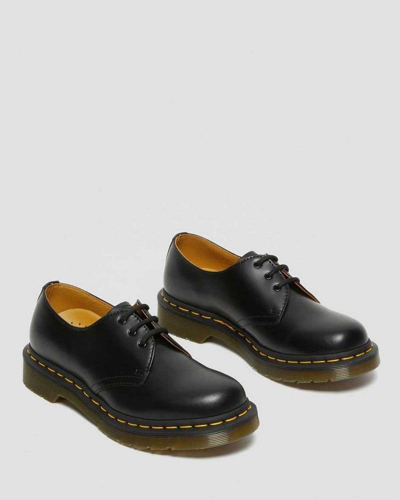 White DR Martens 1461 Smooth Leather Oxford Shoes | 6710BVJSN