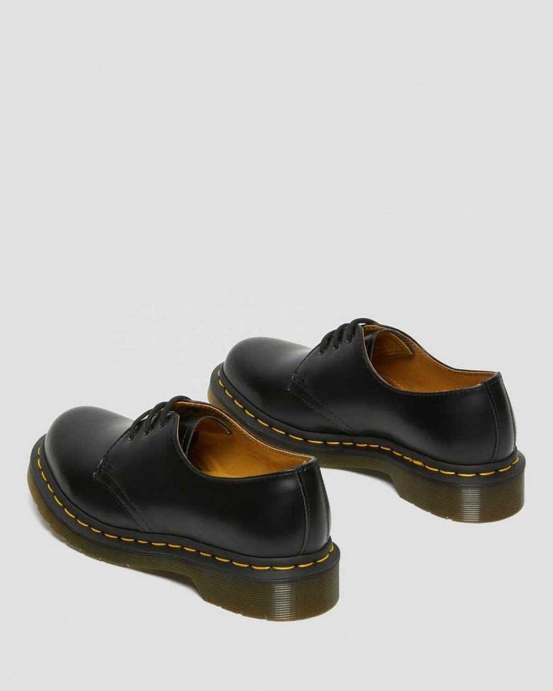 White DR Martens 1461 Smooth Leather Oxford Shoes | 6710BVJSN