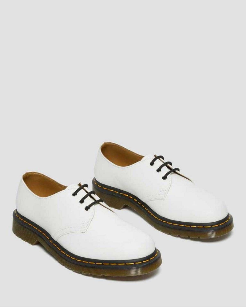 White DR Martens 1461 Smooth Leather Oxford Shoes | 5098LHZNT