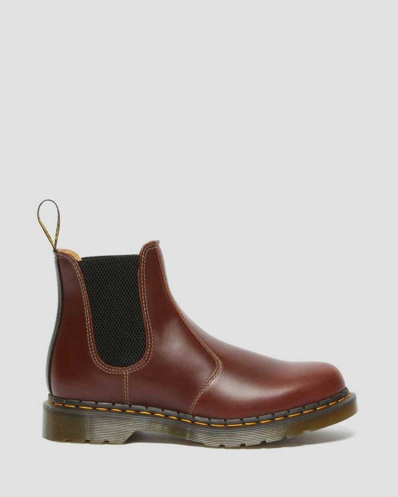 White DR Martens 2976 Abruzzo Leather Chelsea Boots | 0421KJFBX